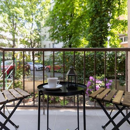 Luxurious & Unique Apartment Mickiewicza Cracow By Renters Prestige Kraków Exteriör bild
